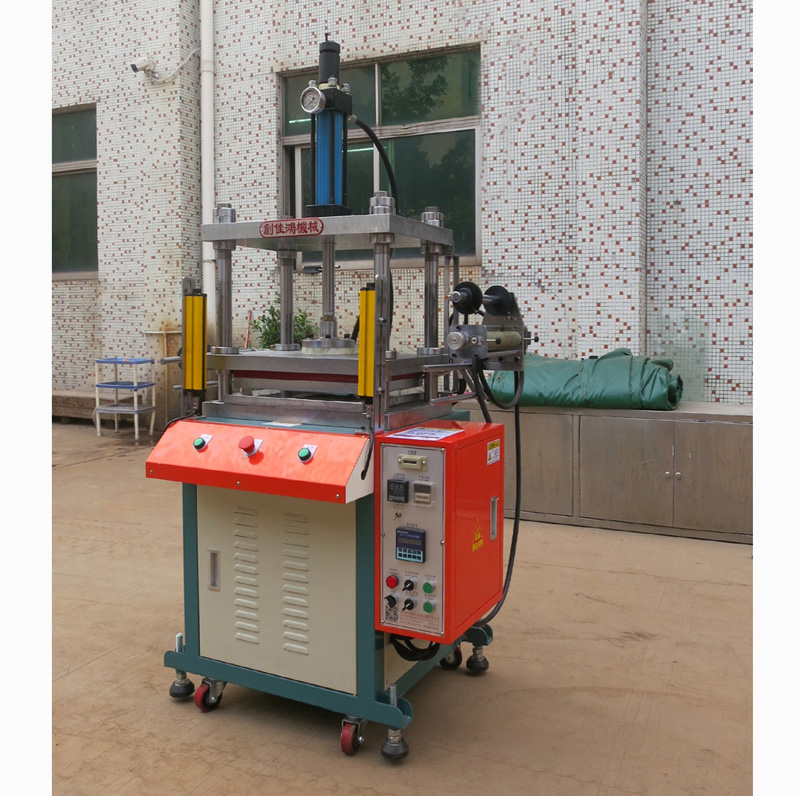 �����͉��C��C